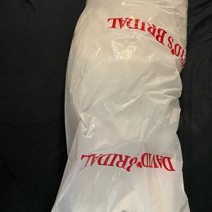 Brand New Wedding dress